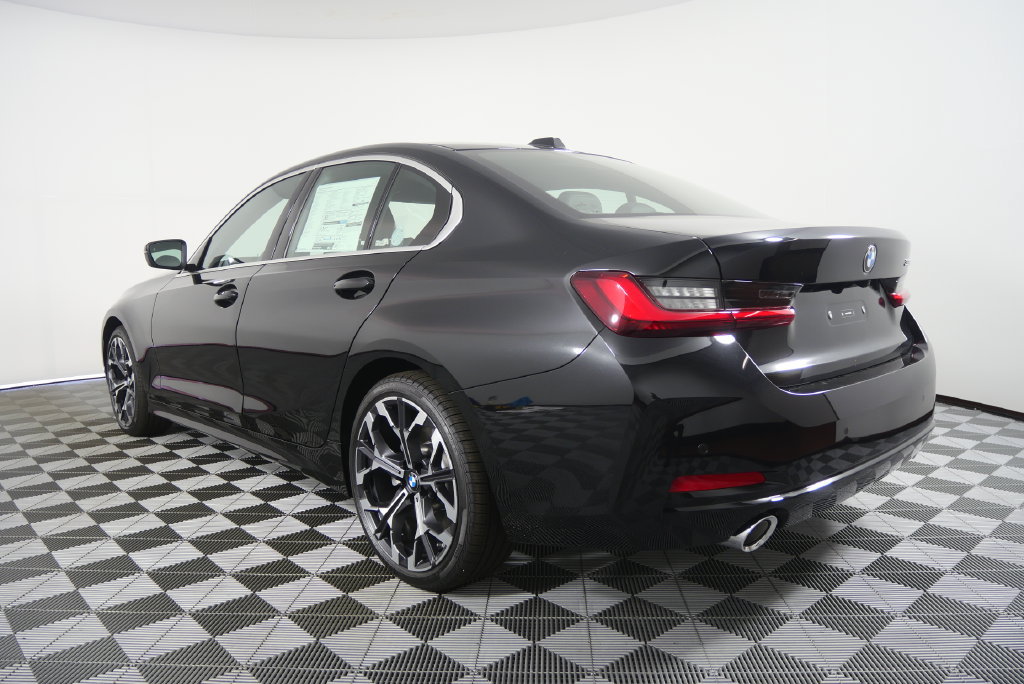 New 2026 BMW 330i Sedan w/ Premium Package RWD image 6