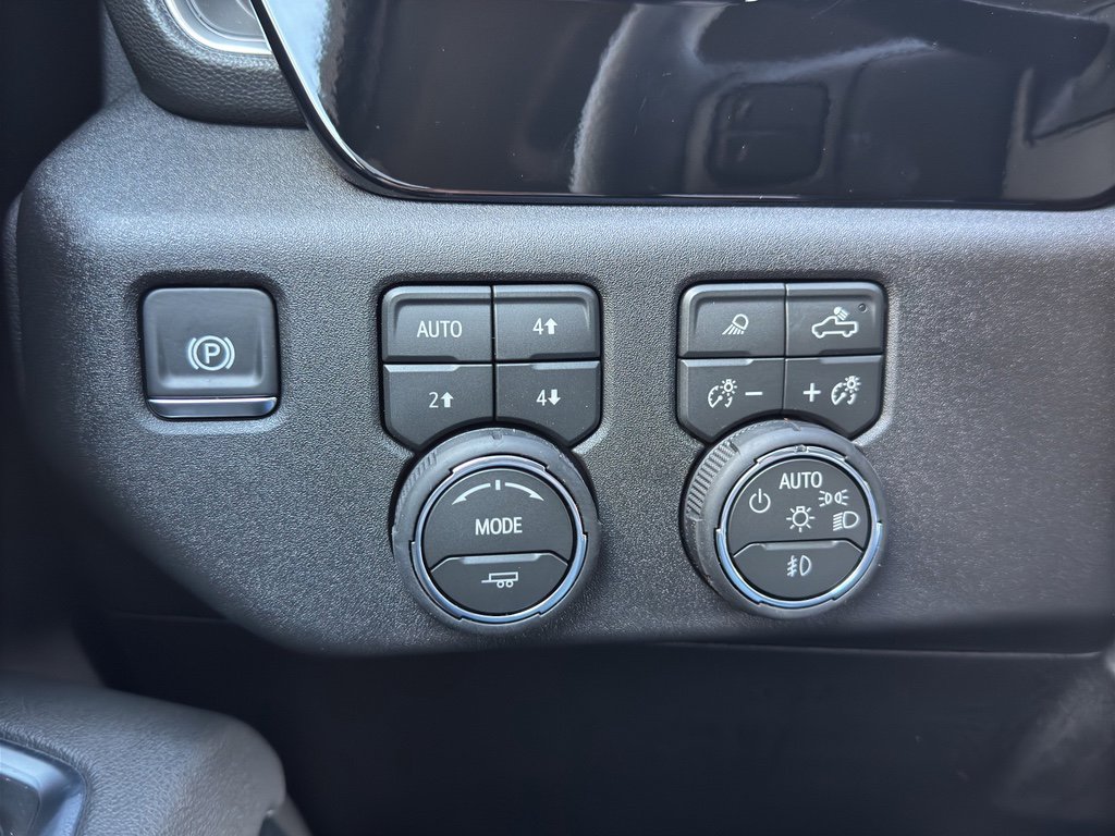 New 2026 Chevrolet Silverado 2500 LT image 16