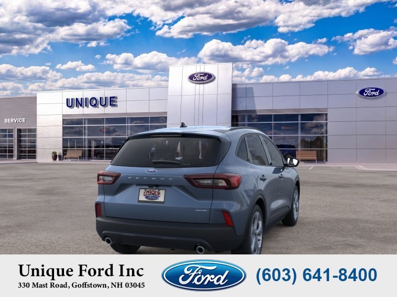New 2026 Ford Escape ST-Line w/ Cold Weather Package AWD/4WD image 9