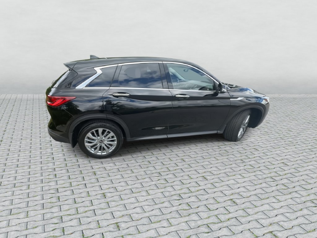 Certified 2025 INFINITI QX50 Pure AWD/4WD image 8