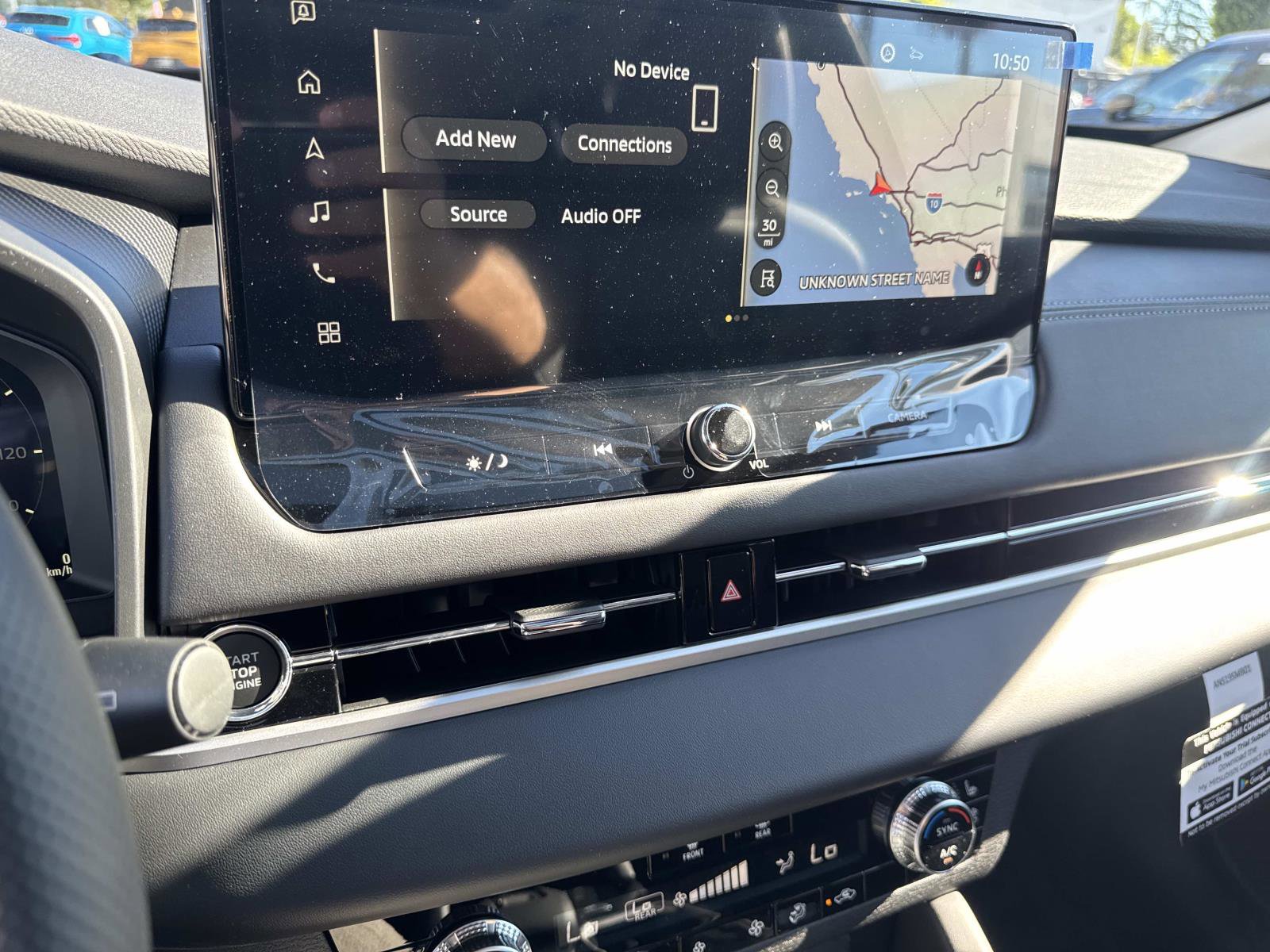 New 2026 Mitsubishi Outlander SEL image 21