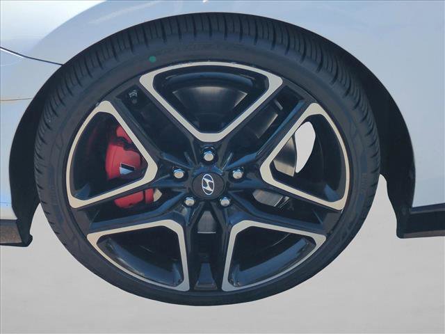 Used 2022 Hyundai Veloster N FWD image 23