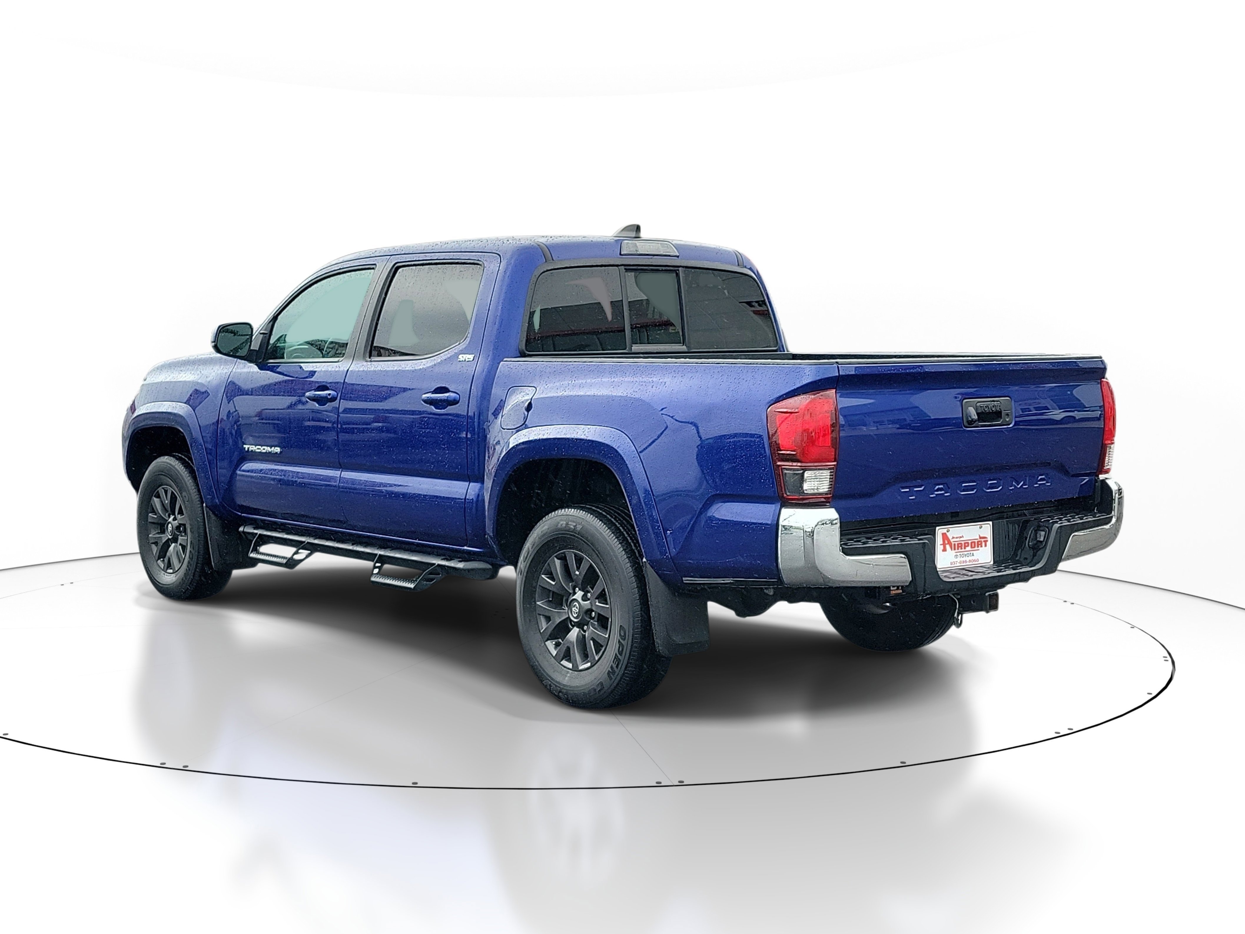 Used 2022 Toyota Tacoma SR5 w/ SR5 Appearance Package (SM) RWD image 3