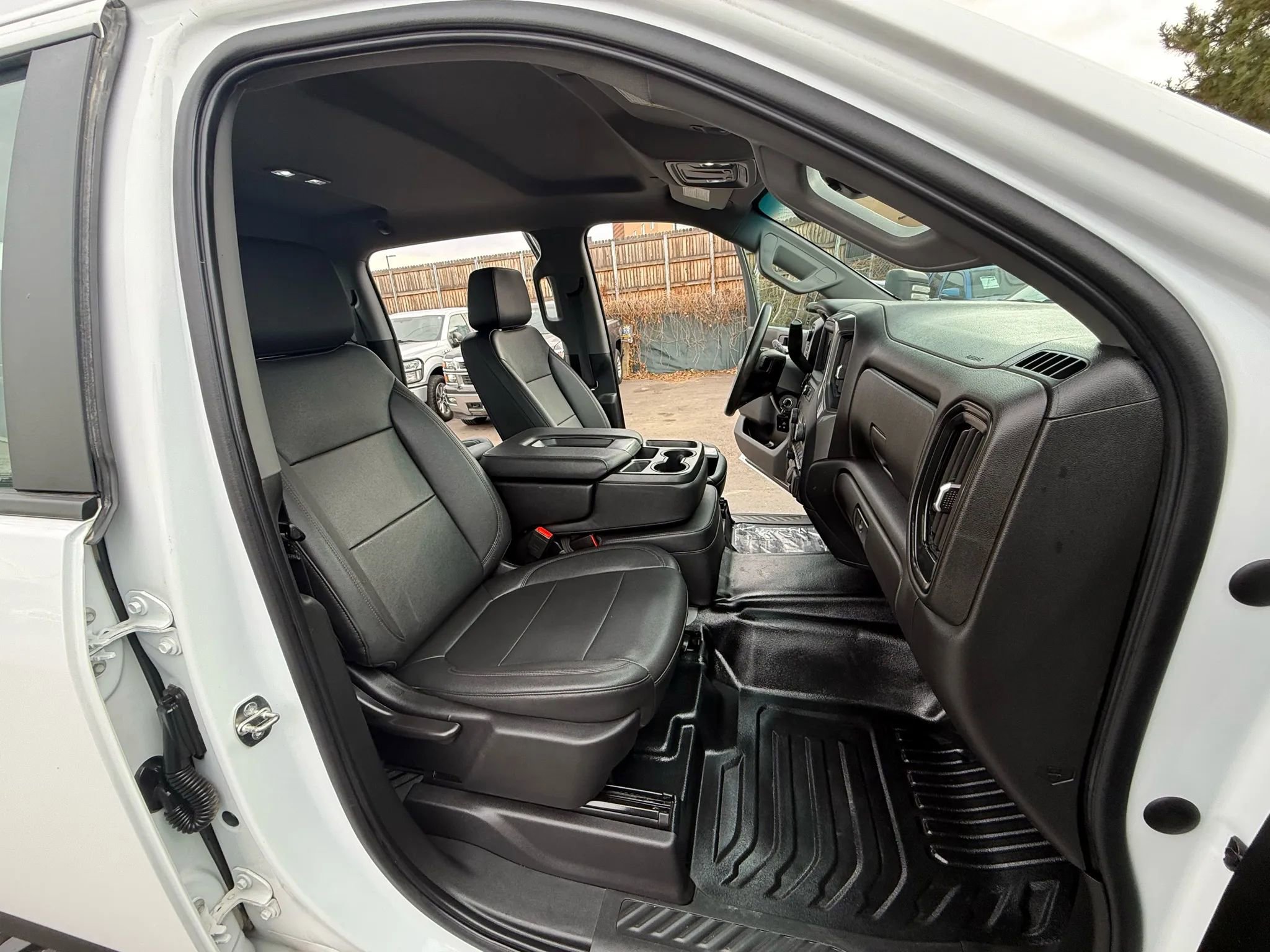 Used 2022 Chevrolet Silverado 3500 W/T w/ WT Fleet Convenience Package image 18