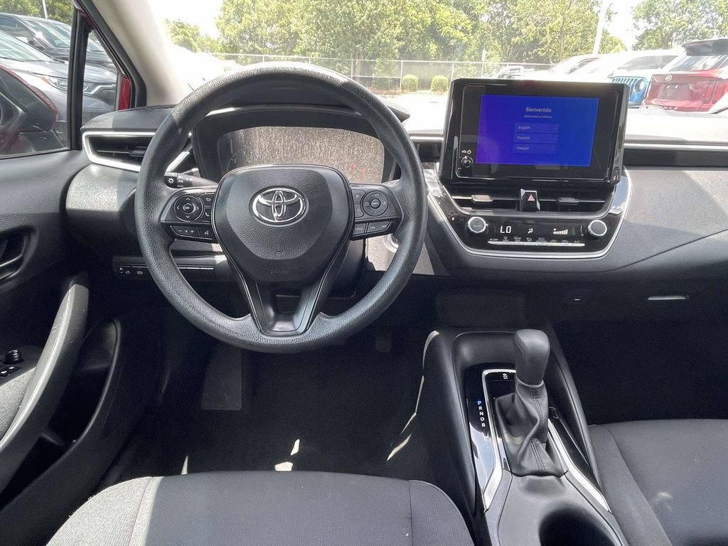 Used 2024 Toyota Corolla LE w/ LE Convenience Package FWD image 17