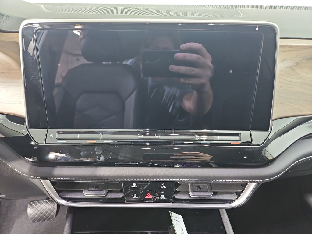 New 2026 Volkswagen Atlas SE image 18