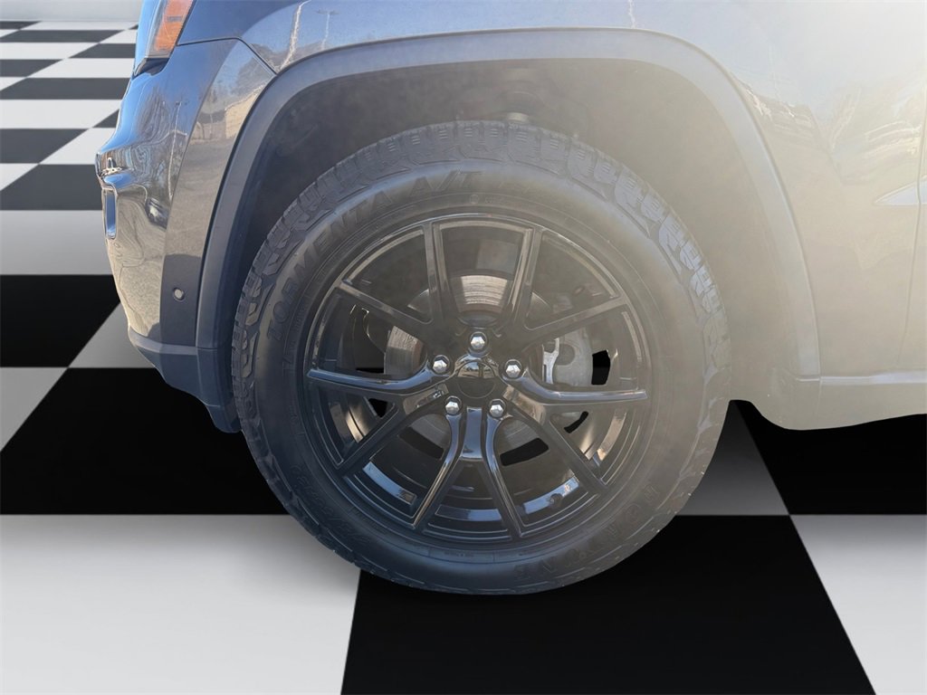 Used 2018 Jeep Grand Cherokee Trailhawk image 14