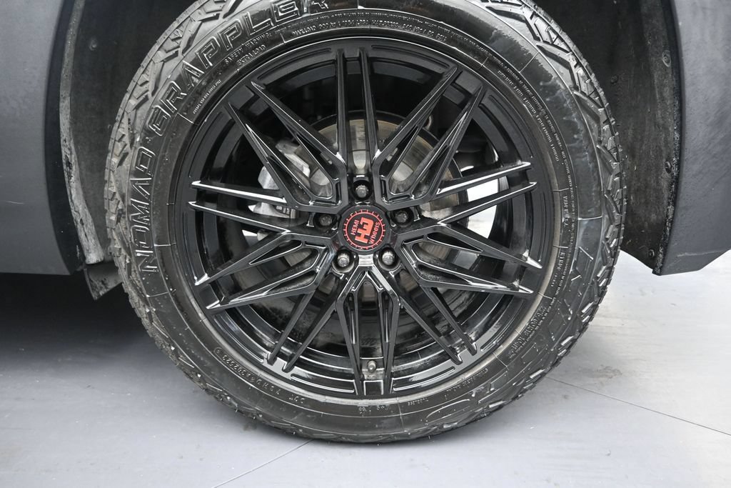 Used 2020 GMC Terrain SLE FWD image 10