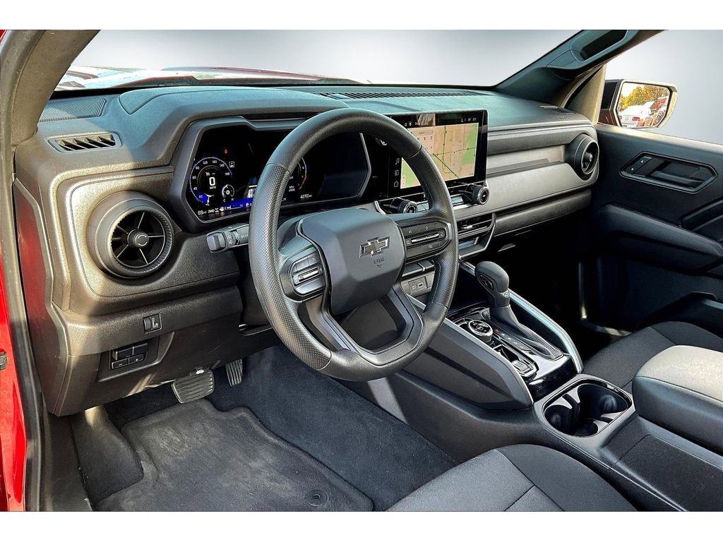 Used 2024 Chevrolet Colorado Trail Boss w/ Technology Package image 17