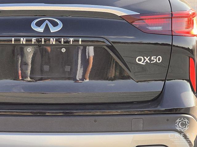 Certified 2022 INFINITI QX50 Essential image 6