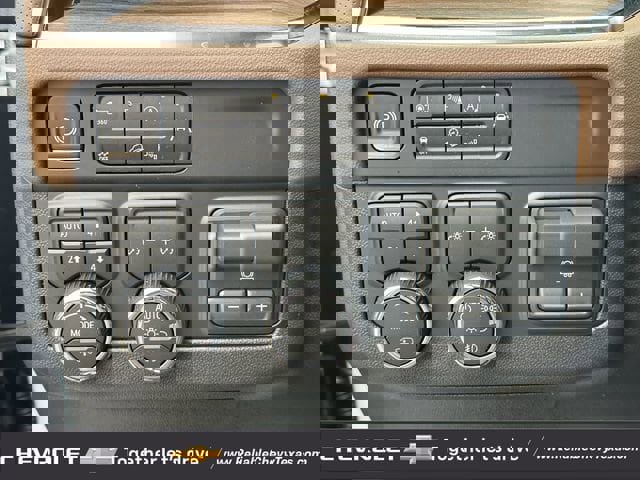 New 2026 Chevrolet Suburban High Country image 24