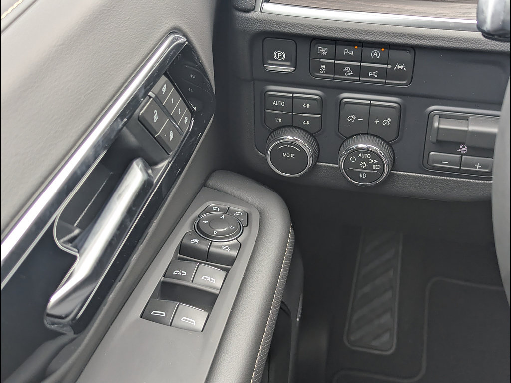 New 2026 Chevrolet Tahoe Premier AWD/4WD image 24