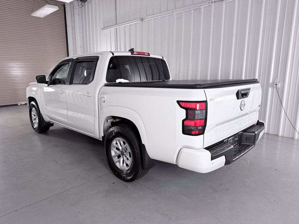 Used 2024 Nissan Frontier SV w/ Technology Package RWD image 7