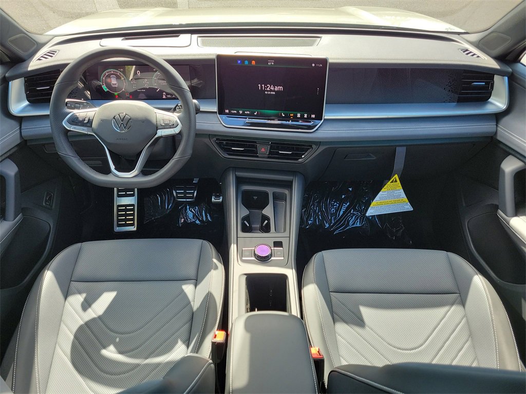 New 2026 Volkswagen Tiguan SE R-Line image 10