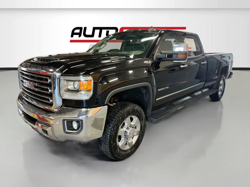 Used 2019 GMC Sierra 3500 SLT w/ Duramax Plus Package AWD/4WD image 3