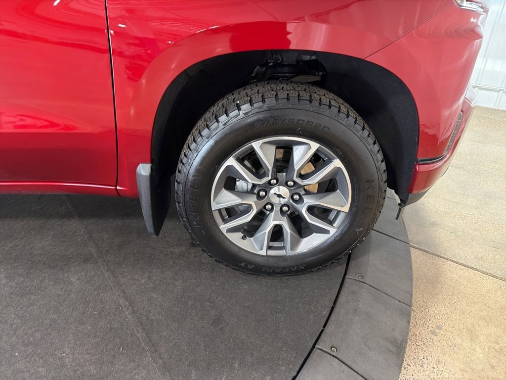 Certified 2021 Chevrolet Silverado 1500 RST AWD/4WD image 30