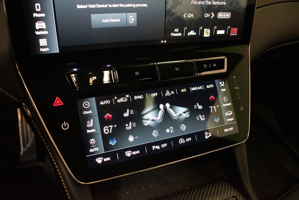 Used 2024 Maserati Grecale Trofeo AWD/4WD image 18