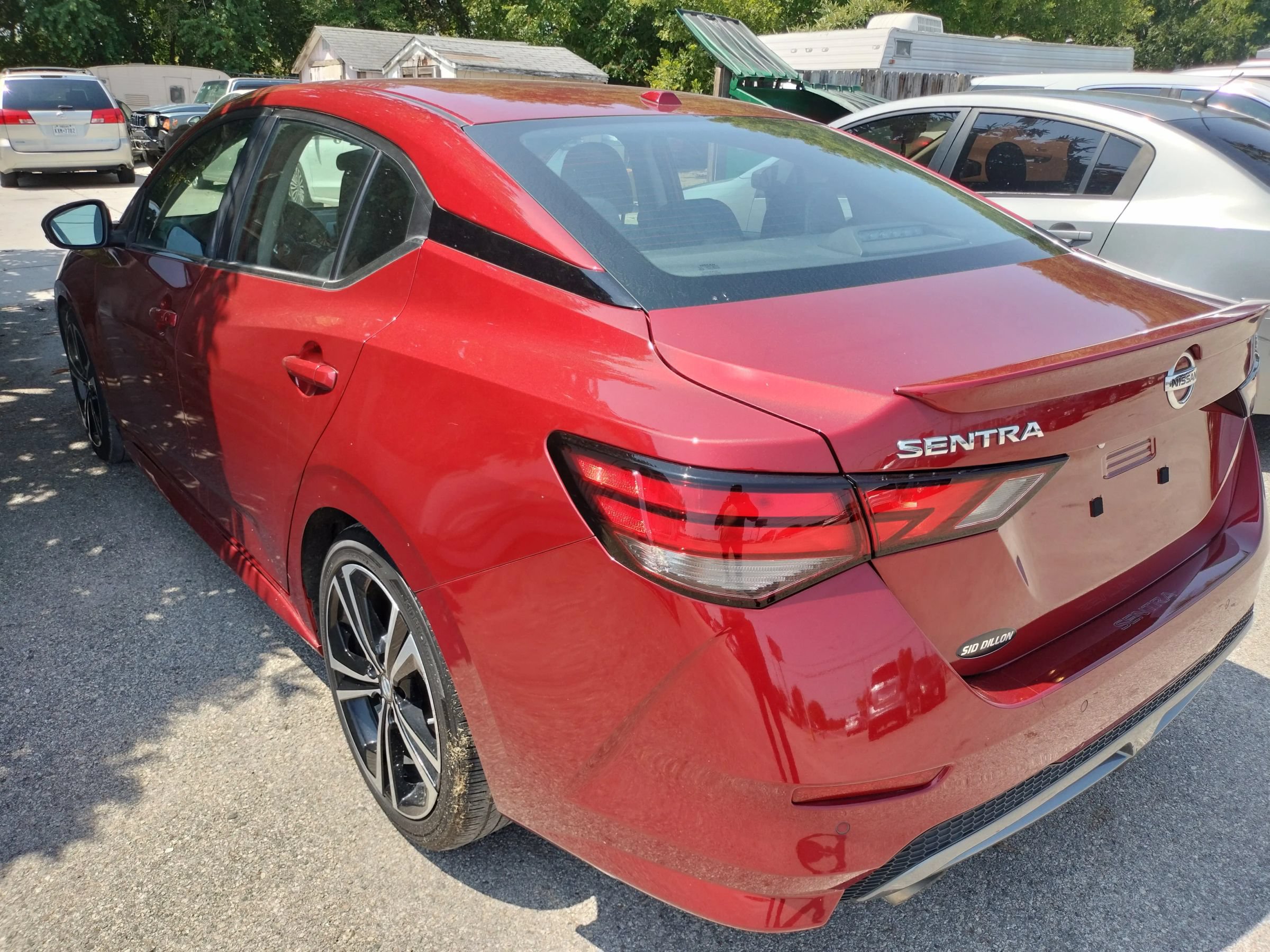 Used 2020 Nissan Sentra SR FWD image 3