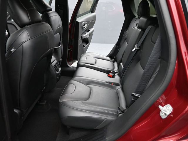Used 2022 Jeep Cherokee Limited w/ Elite Package image 13