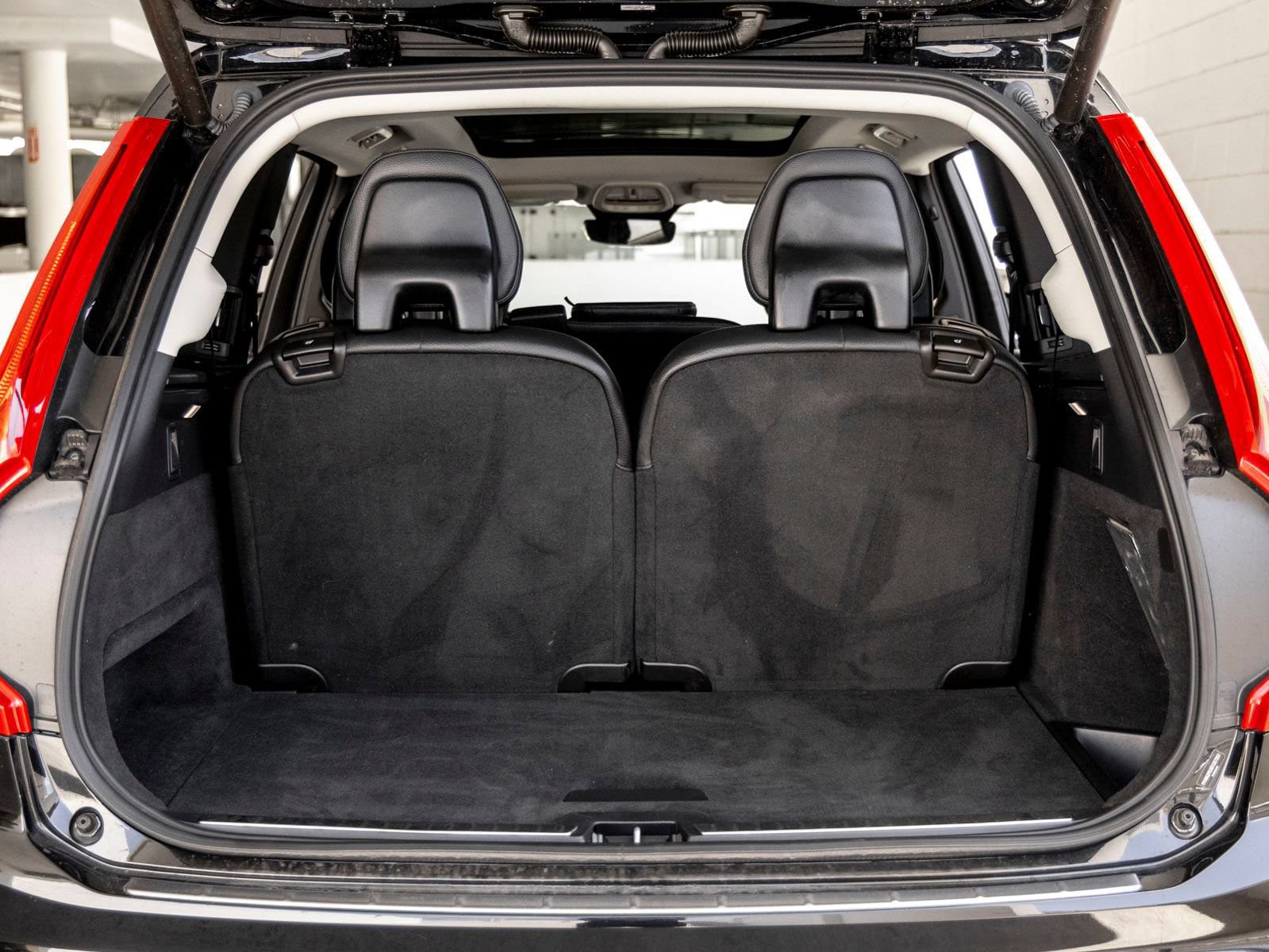 Used 2025 Volvo XC90 B6 Plus w/ Protection Package Premier AWD/4WD image 21