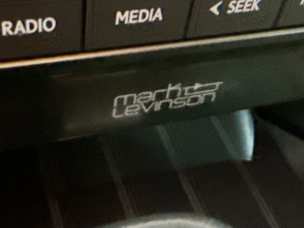 Used 2023 Lexus GX 460 Premium image 18