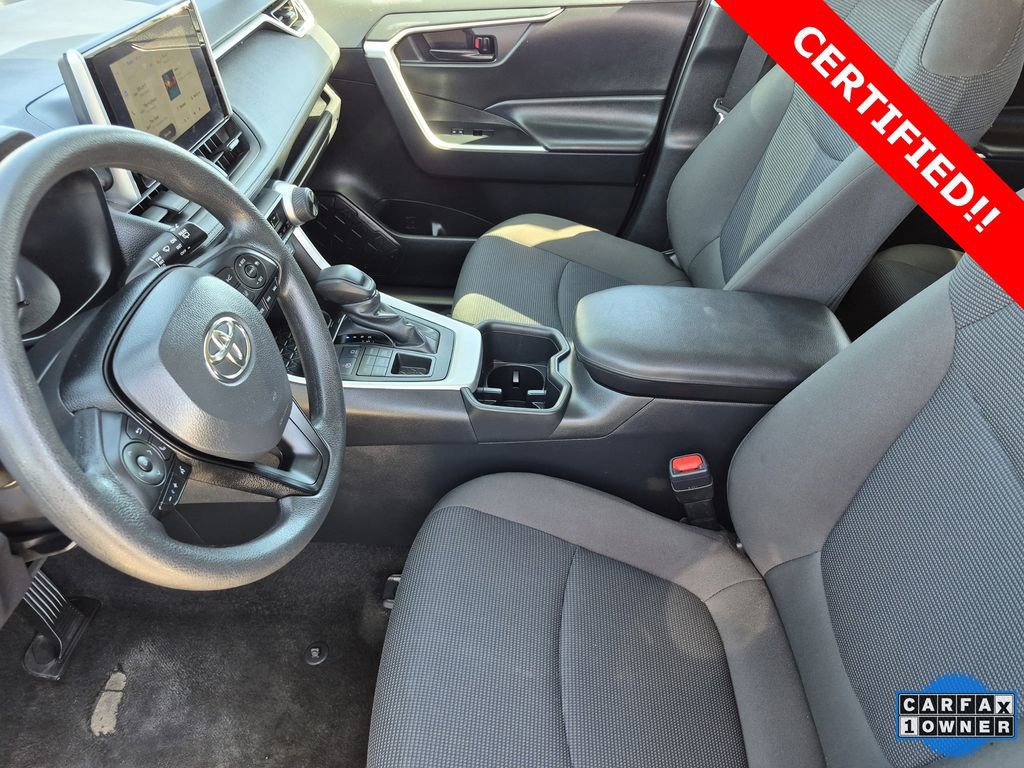 Used 2024 Toyota RAV4 LE image 19