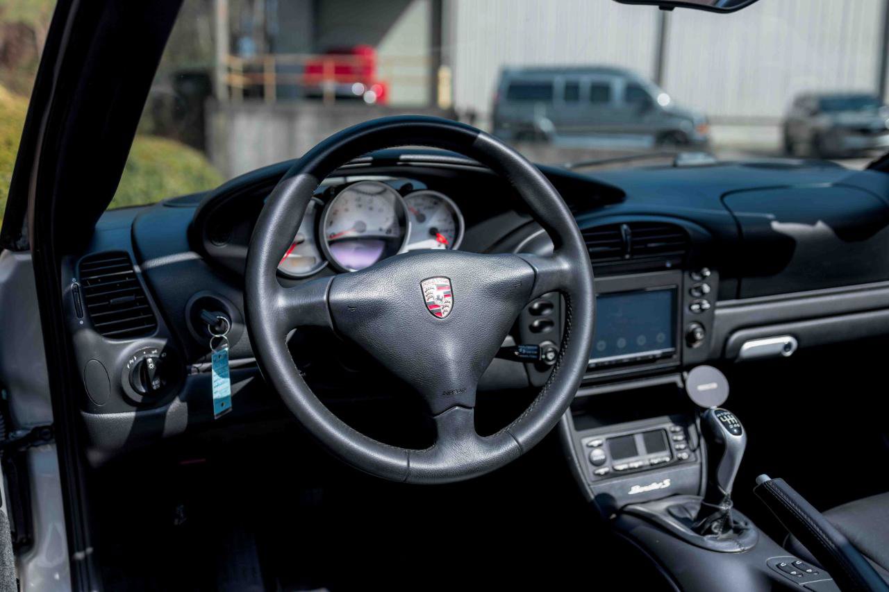 Used 2003 Porsche Boxster S image 48