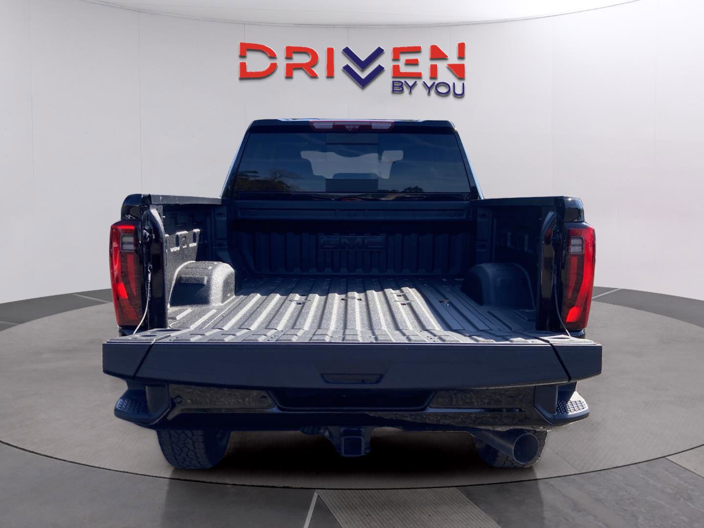 New 2026 GMC Sierra 2500 Denali w/ Denali Reserve Package image 6