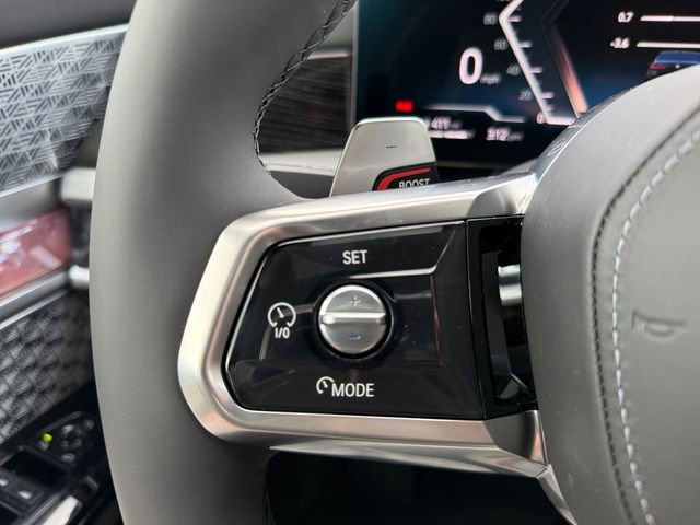 New 2026 BMW 750e xDrive w/ Executive Package AWD/4WD image 30