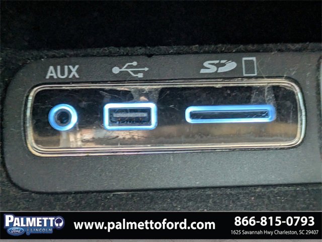 Used 2017 Jeep Grand Cherokee Limited w/ Luxury Group II image 30