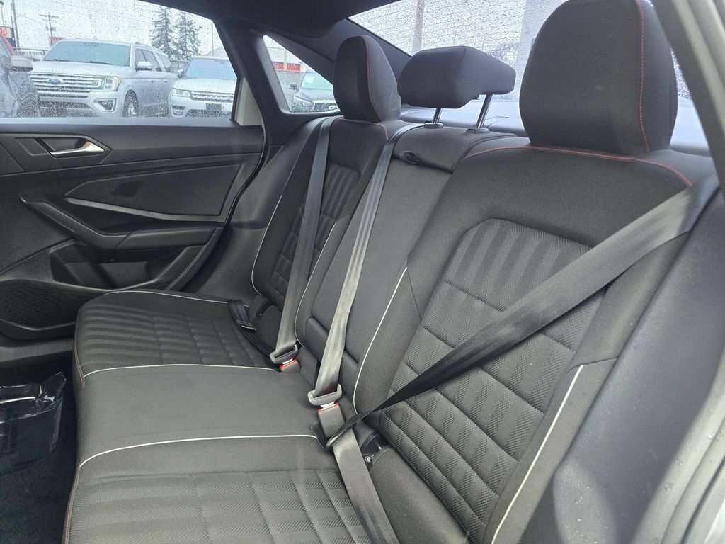 Used 2019 Volkswagen Jetta GLI FWD image 17