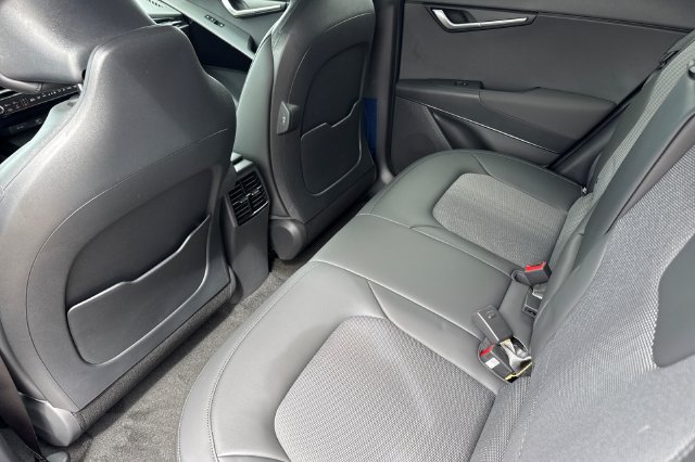 New 2026 Kia Niro Wind FWD image 14