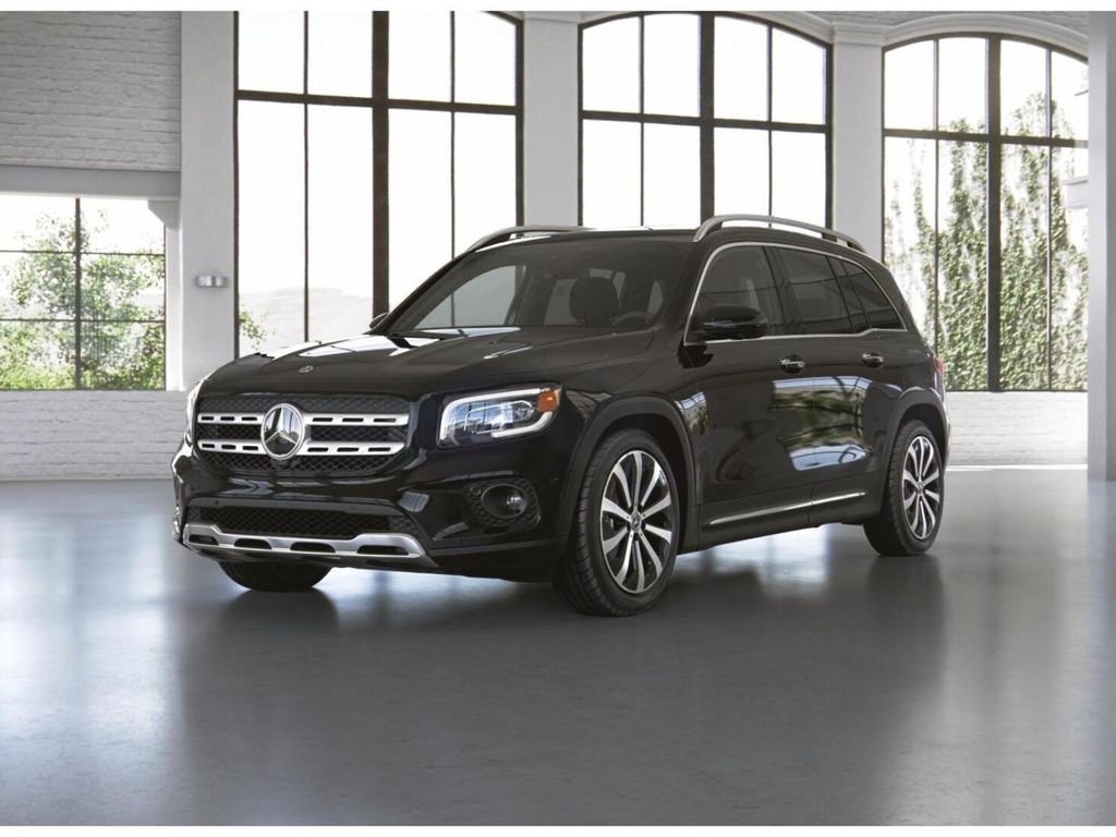 Certified 2022 Mercedes-Benz GLB 250 4MATIC image 41