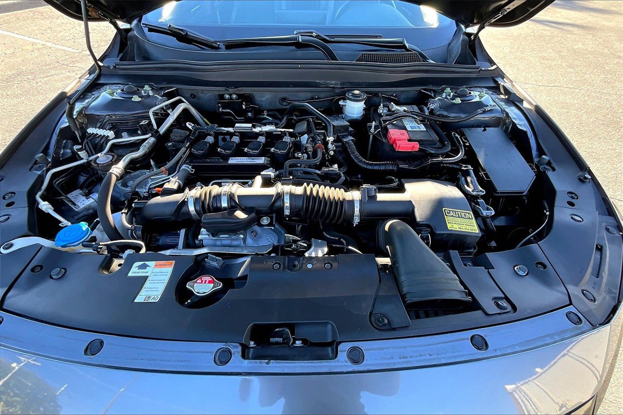 Used 2018 Honda Accord Sport image 34