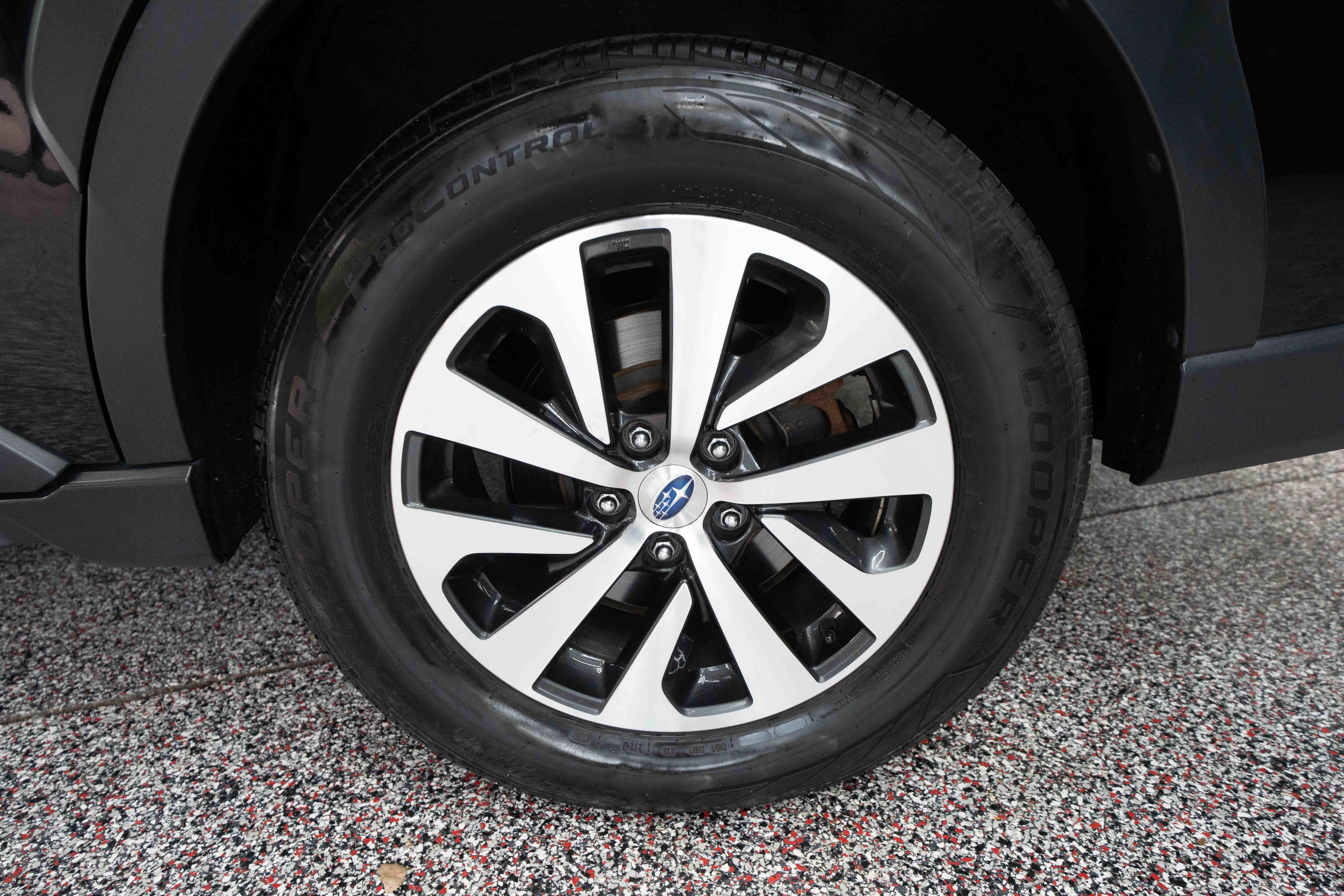 Used 2023 Subaru Outback Premium AWD/4WD image 30