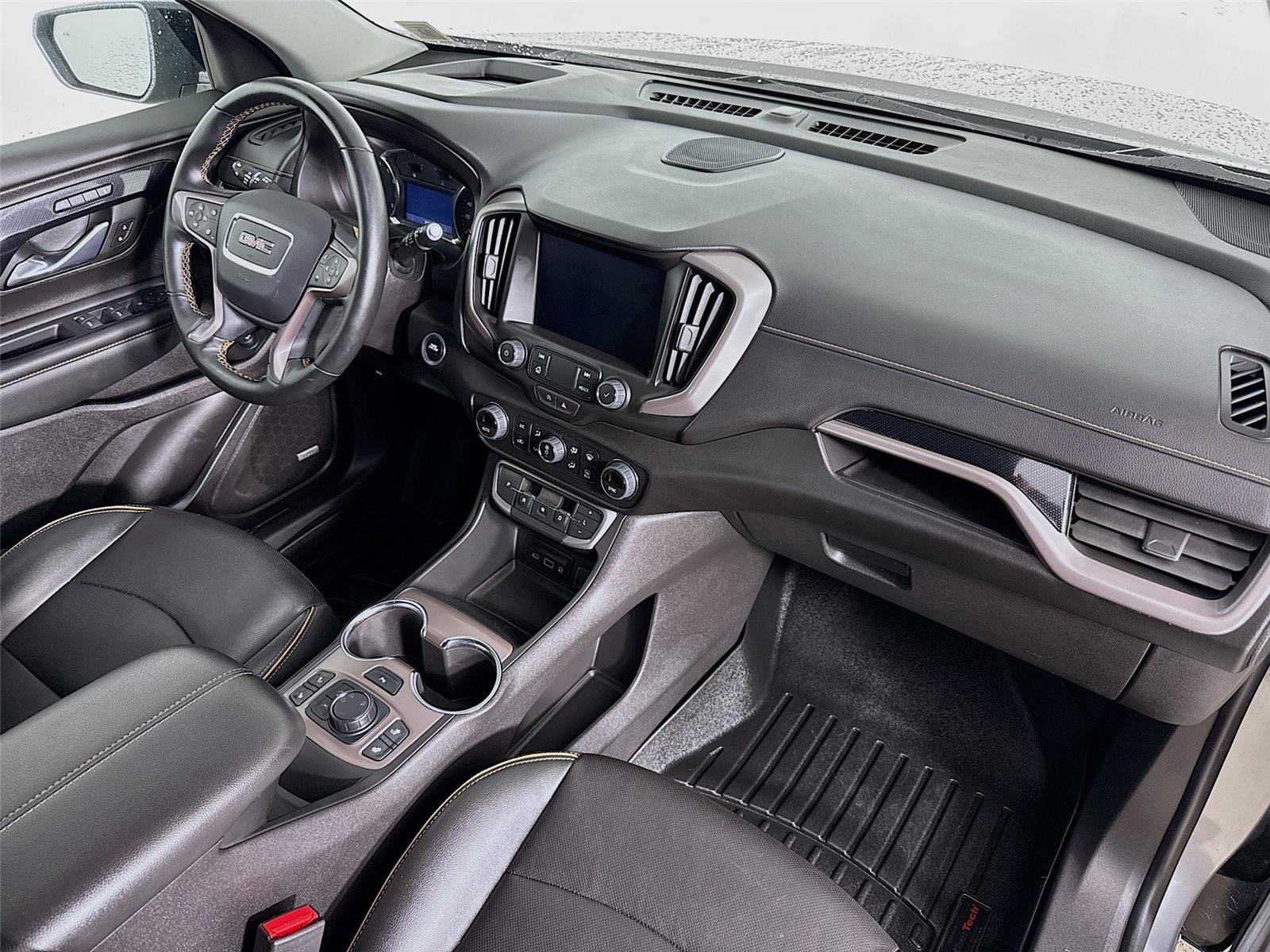 Used 2024 GMC Terrain AT4 w/ Infotainment Package II image 32