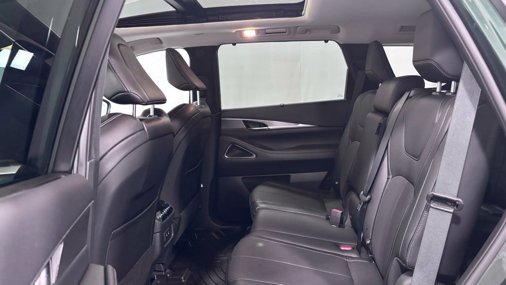 Used 2026 INFINITI QX60 Luxe w/ Cargo Package AWD/4WD image 22