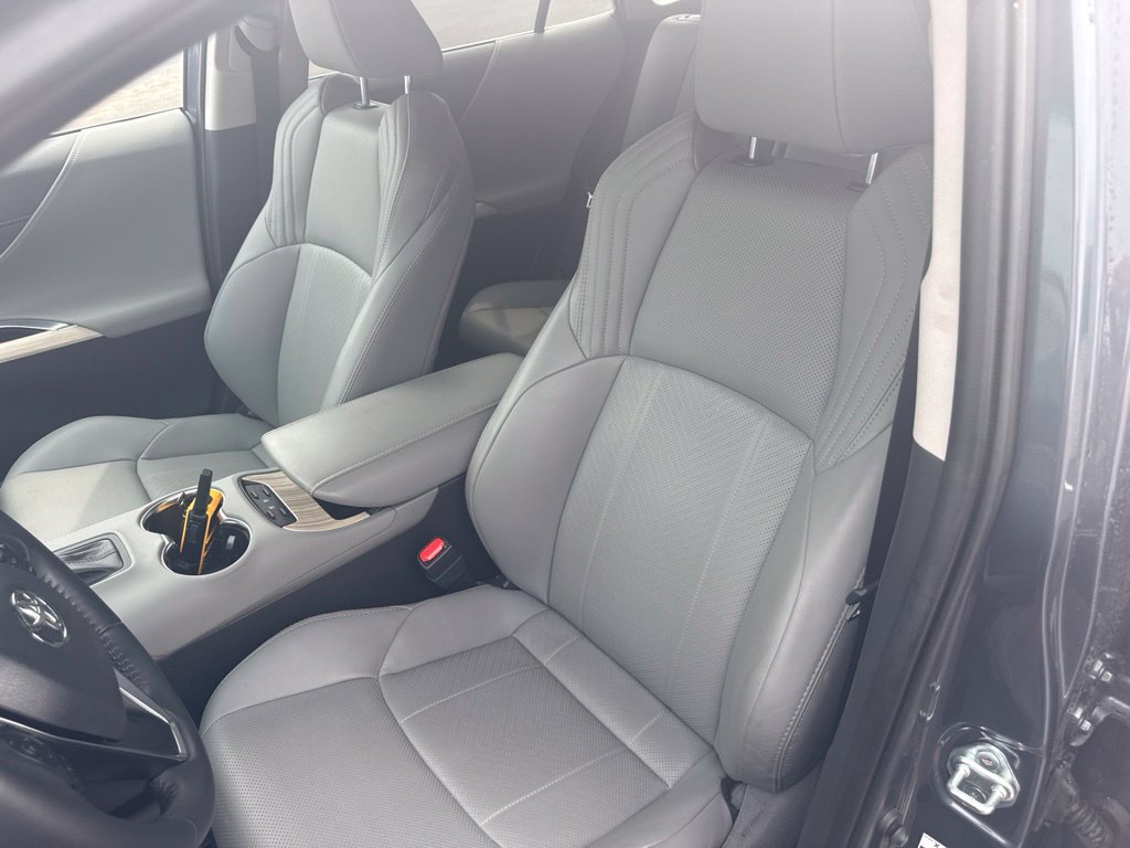 Certified 2023 Toyota Venza Limited AWD/4WD image 16