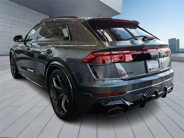 New 2026 Audi RS Q8 performance image 3