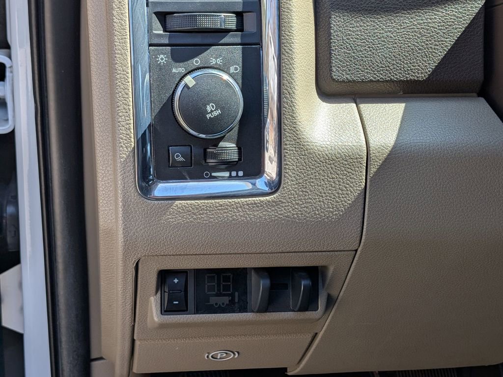 Used 2012 RAM 1500 Laramie Longhorn image 17