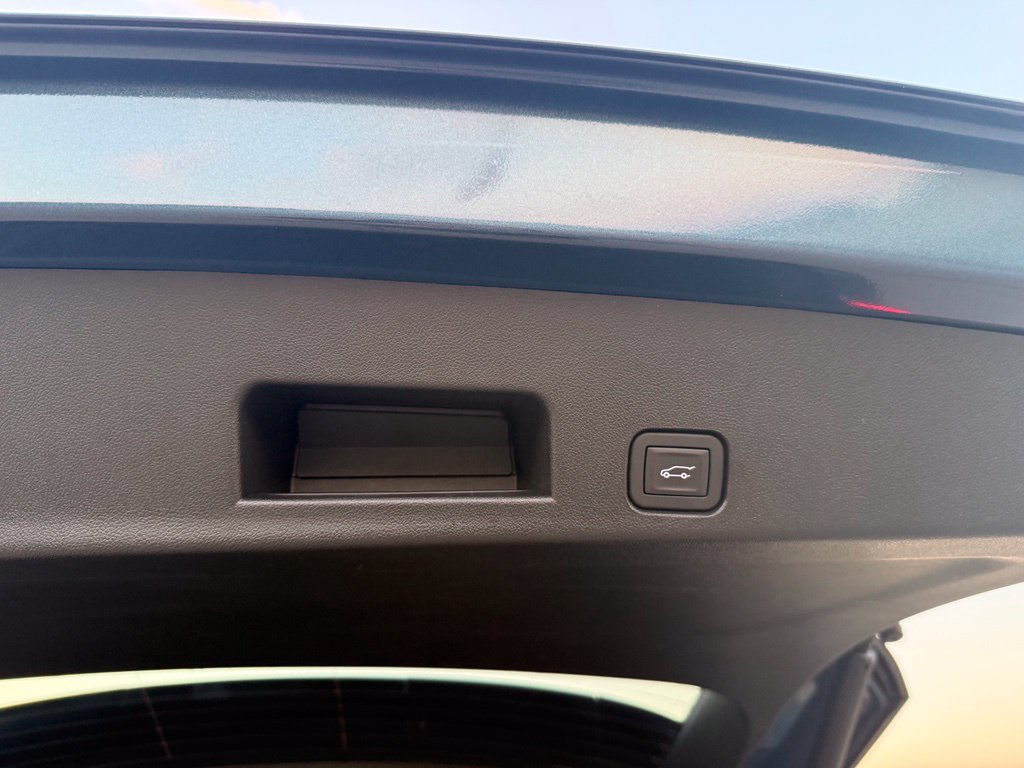 Used 2026 Buick Enclave Preferred FWD image 9