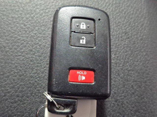 Certified 2023 Toyota Tacoma SR5 image 26