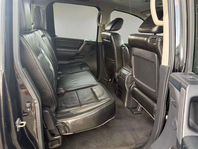 Used 2013 Nissan Titan PRO-4X image 18