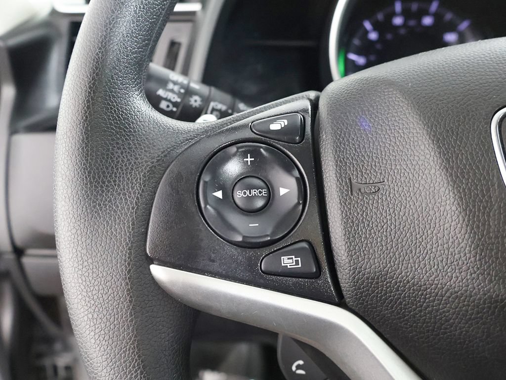 Used 2020 Honda Fit EX image 41
