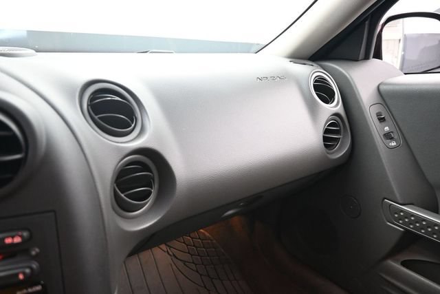 Used 2005 Pontiac Grand Prix GXP w/ Premium Audio Package FWD image 22