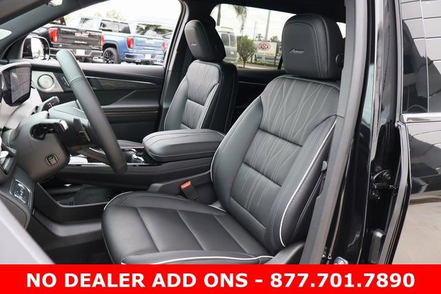 New 2026 Buick Enclave Avenir image 12