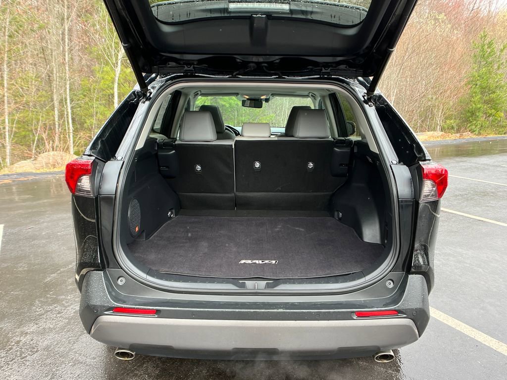 Used 2019 Toyota RAV4 Limited w/ Limited Grade Weather Package AWD/4WD image 24