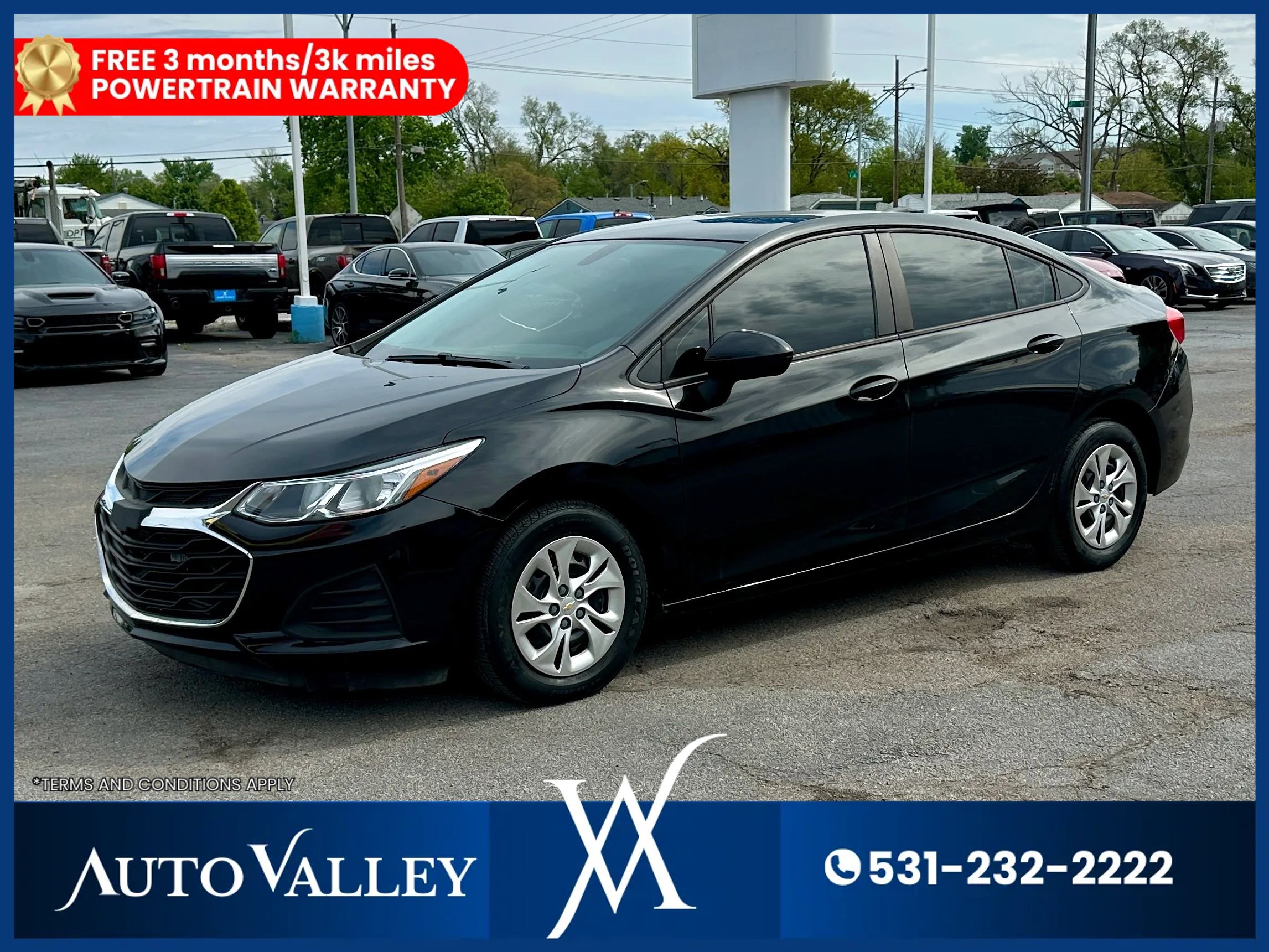 Used 2019 Chevrolet Cruze LS FWD image 3