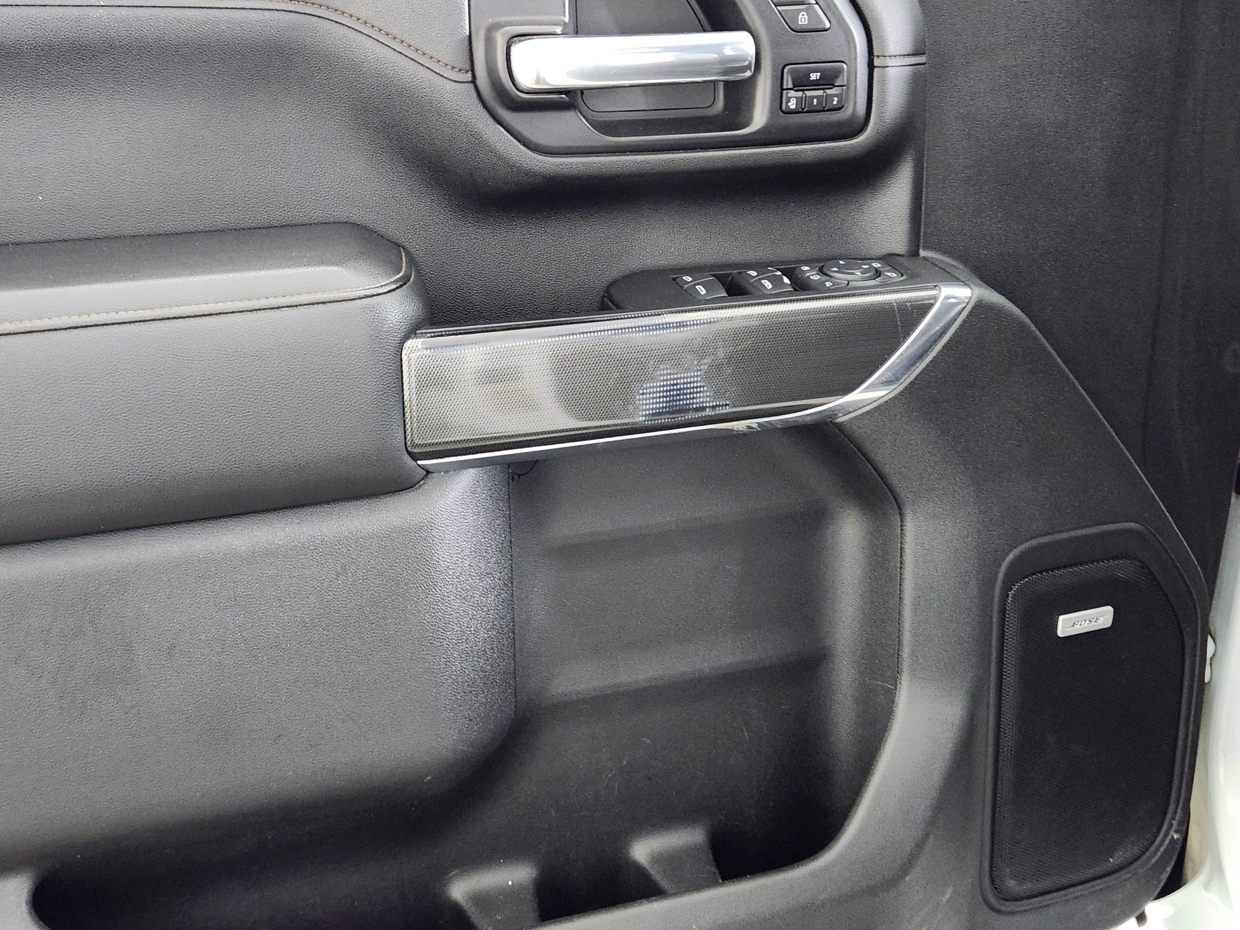 Used 2020 GMC Sierra 2500 AT4 w/ AT4 Premium Package image 16