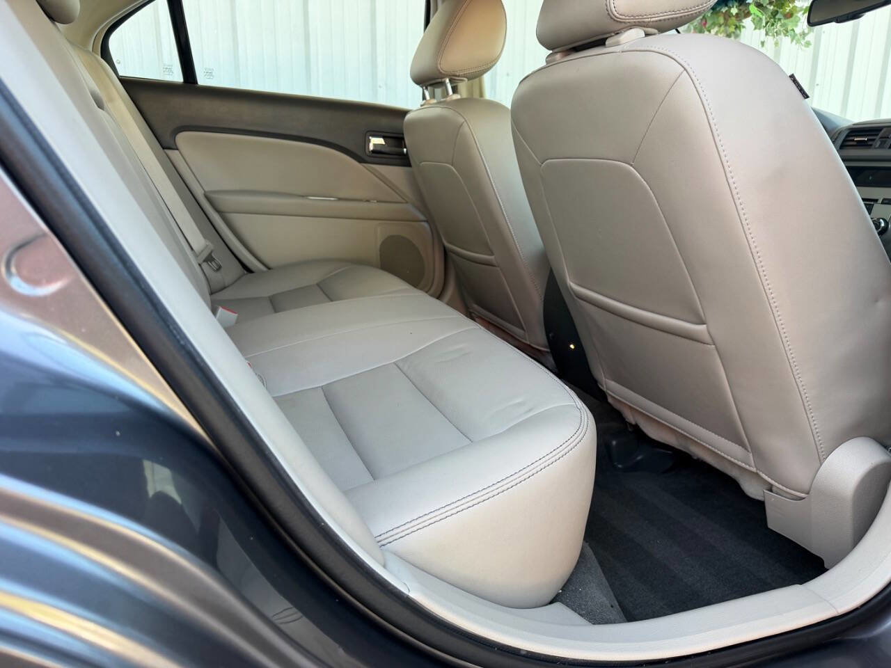 Used 2011 Ford Fusion SEL w/ 302A Rapid Spec Order Code image 27